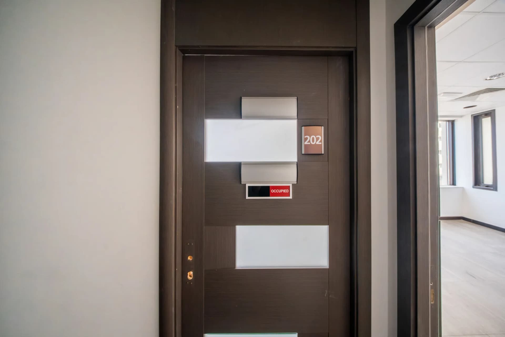 Office Space - Corniche Plaza