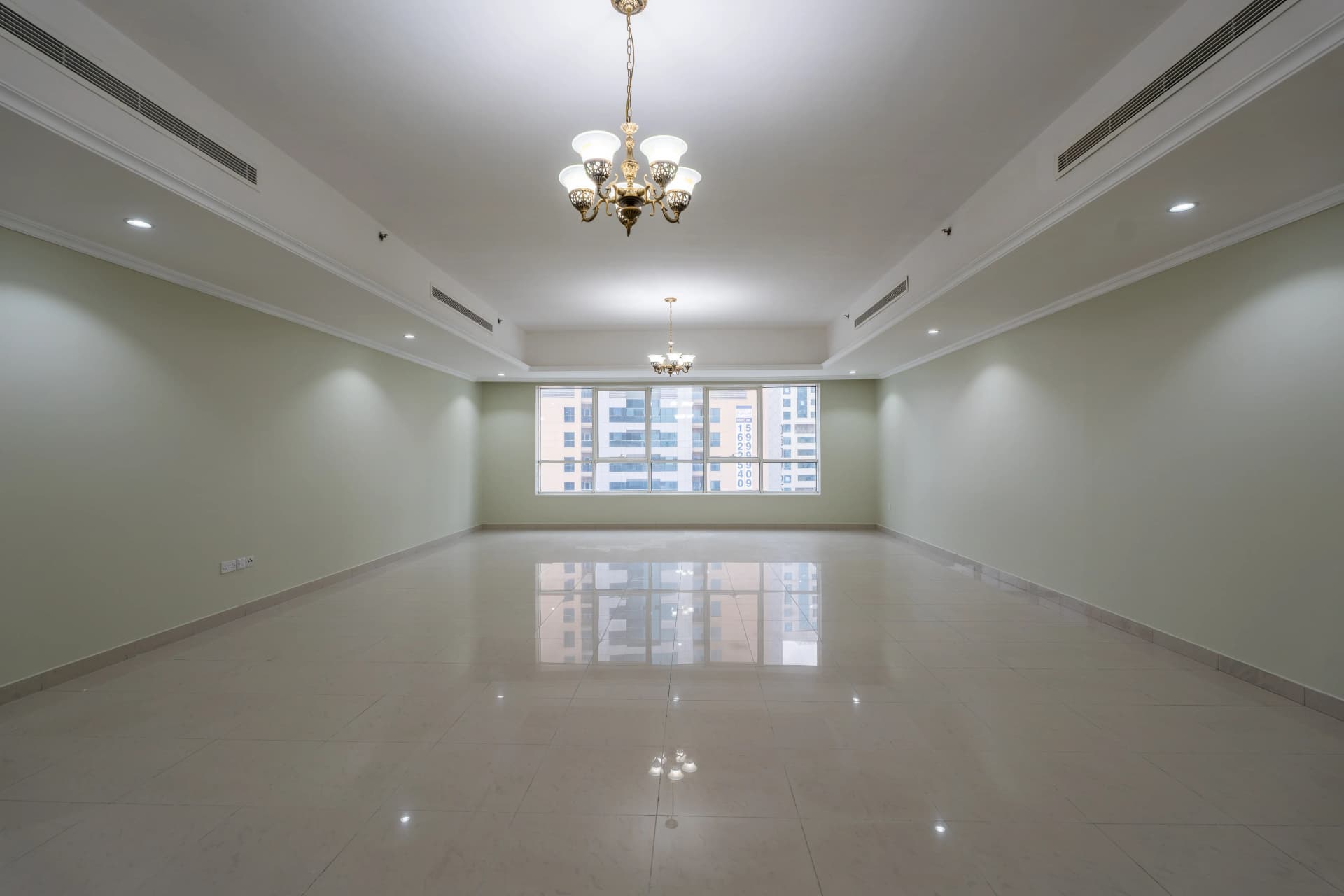 4BHK - Robot Park Tower