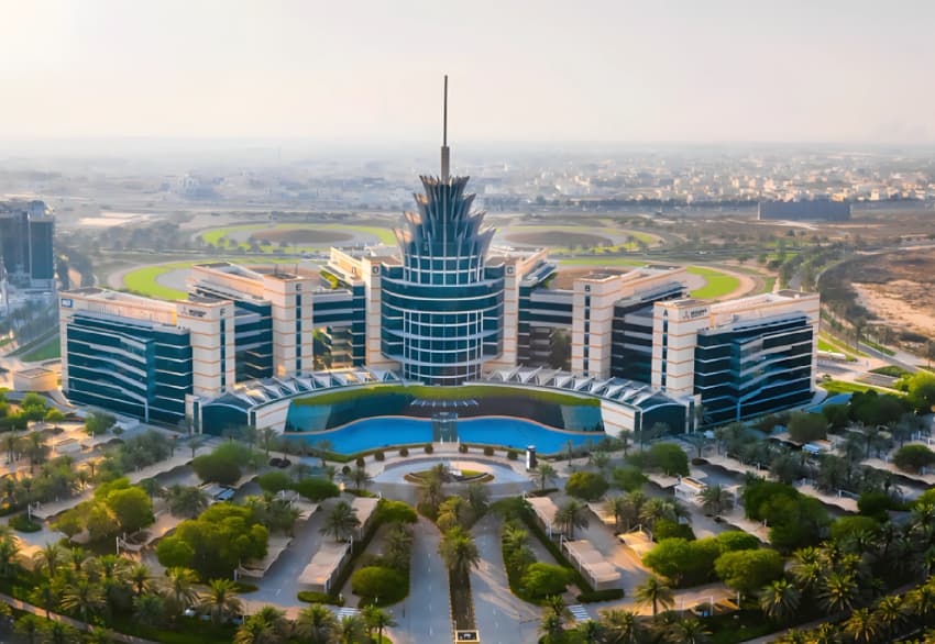Dubai’s Investment Zones: Dubai South vs Dubai Silicon Oasis