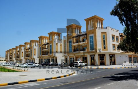 Deluxe Shop for Rent at Building – No Commission